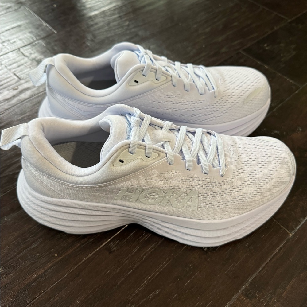 HOKA® Bondi 8 Sneakers * brand New size 9